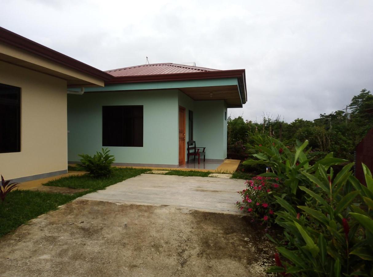Cabinas El Pilon Rio Celeste Exterior foto